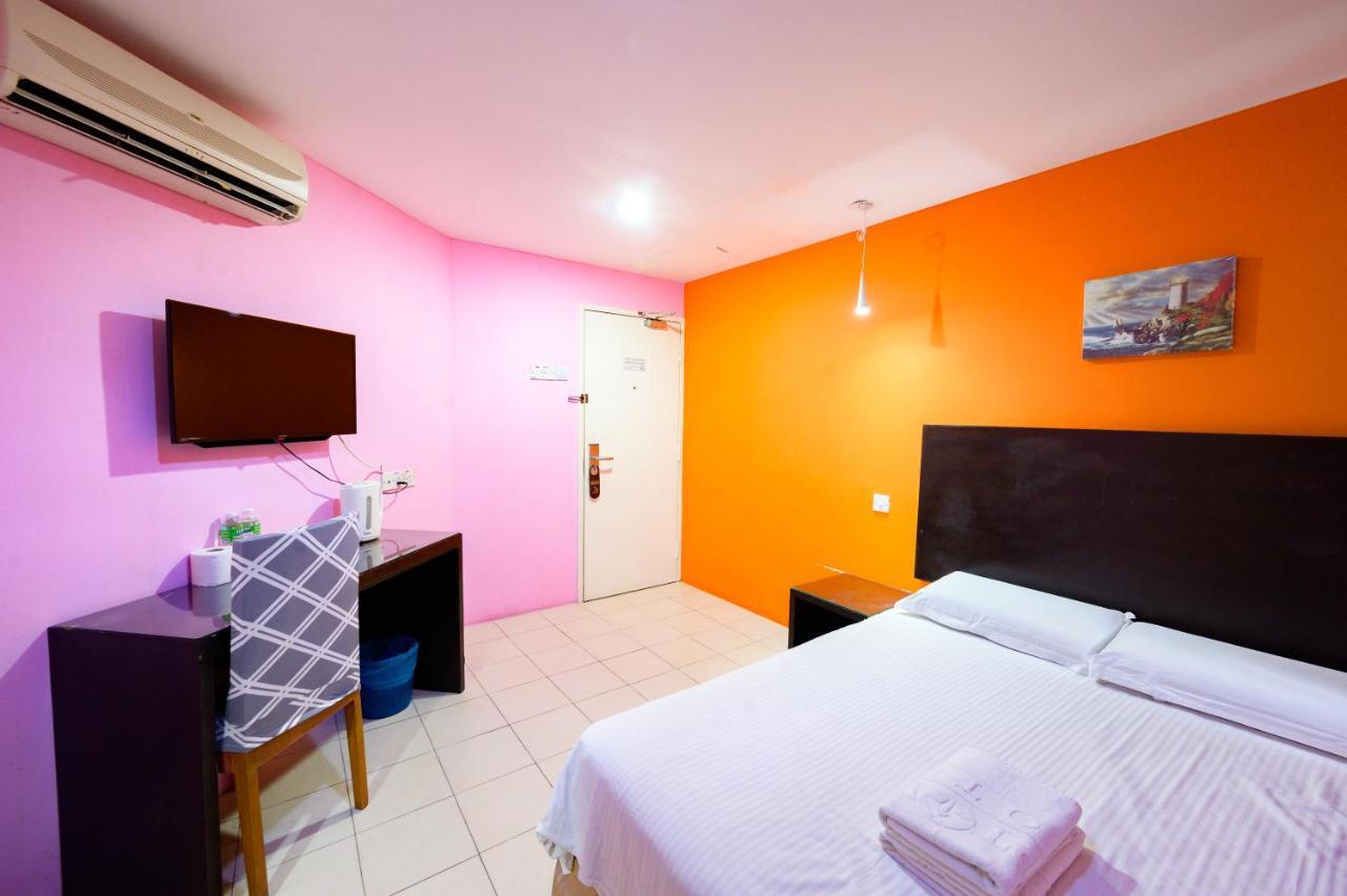 Uptown Hotel Kajang Exterior photo