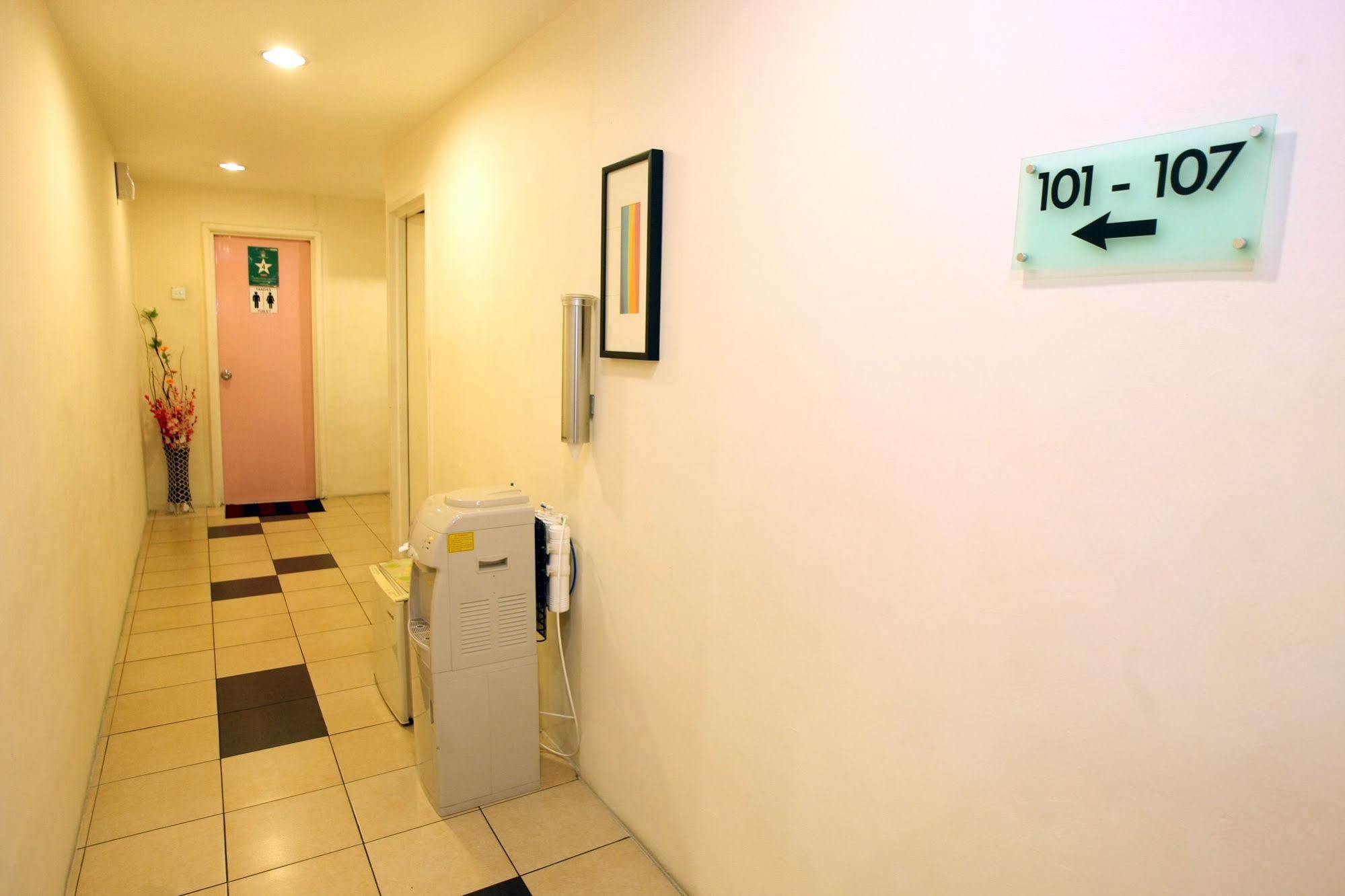 Uptown Hotel Kajang Exterior photo